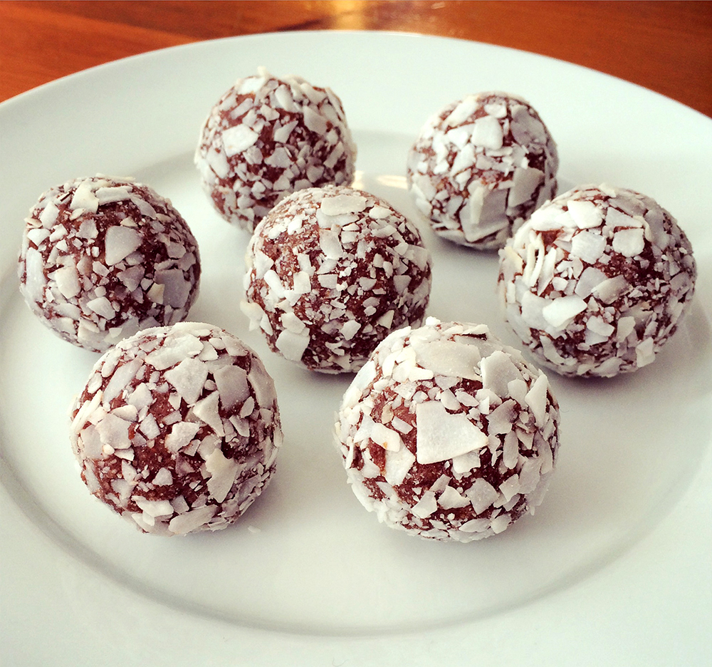 vegan nut chocolate energy balls